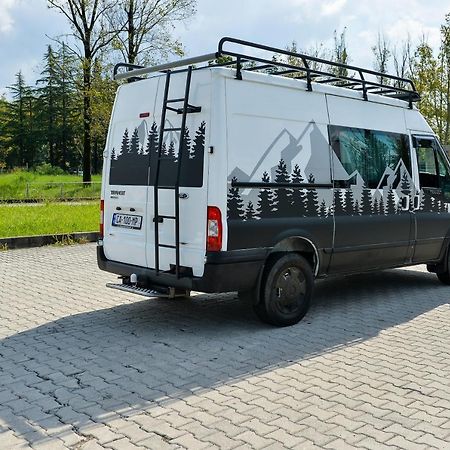 Апартаменти Mta Campervans Кутаїсі Екстер'єр фото