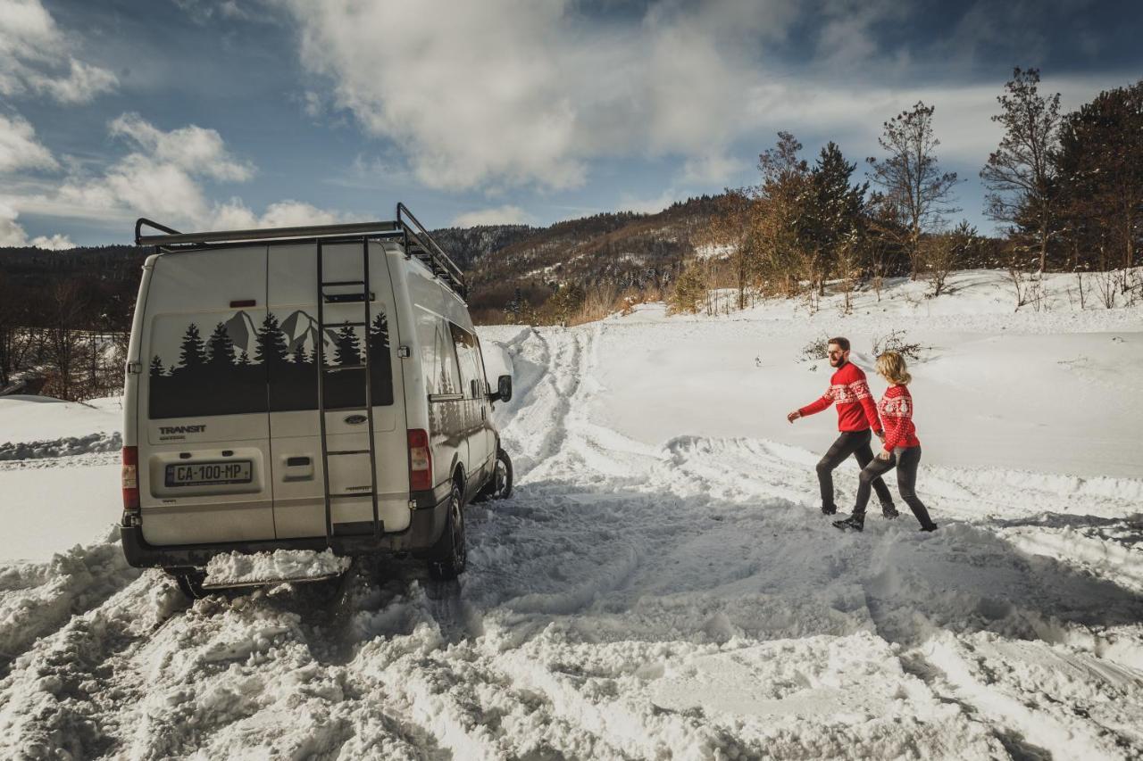 Апартаменти Mta Campervans Кутаїсі Екстер'єр фото